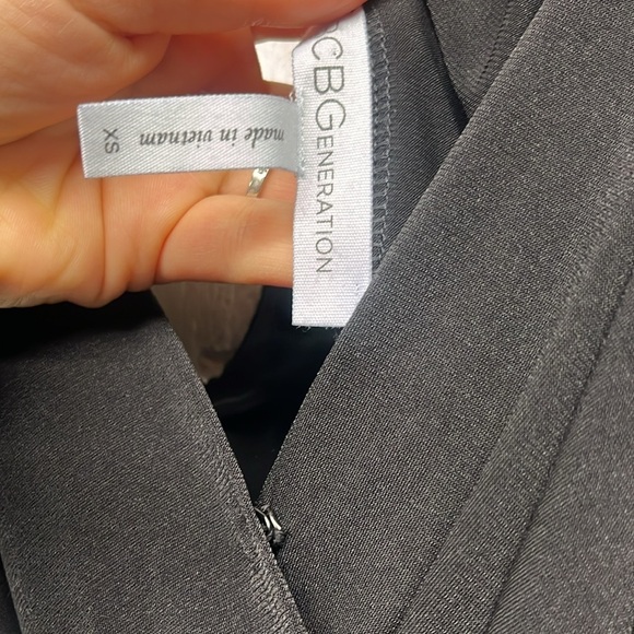 BCBGeneration Jumpsuit w Draped Pockets sz XS BLack - Picture 3 of 6